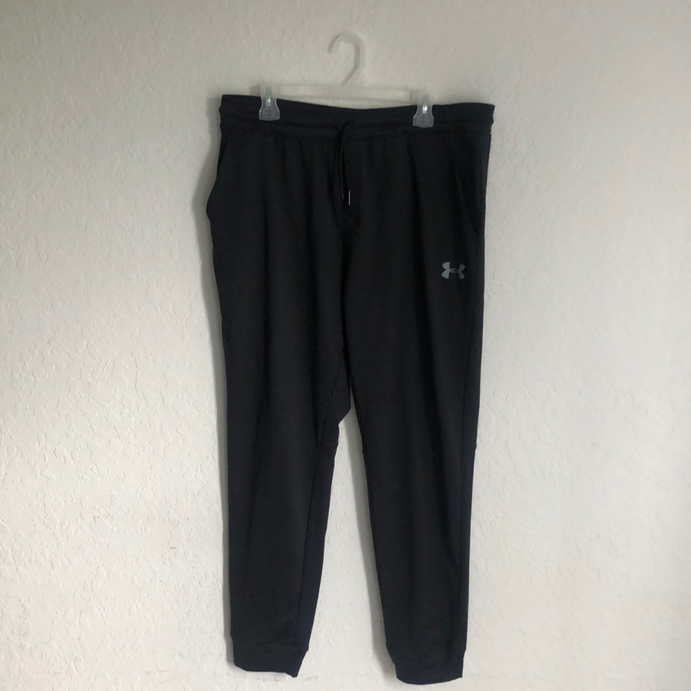 Men’s sweat pants